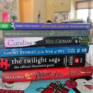 Book Bundle: Magic Tree House, Coraline, Twilight Saga